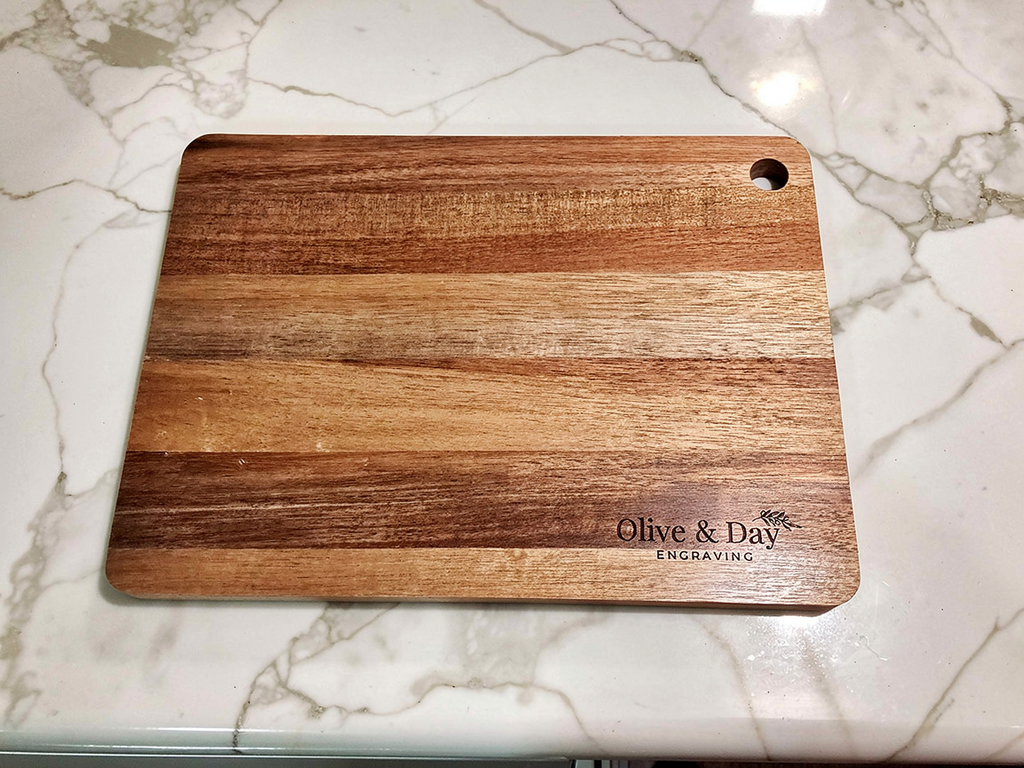 Grill Master Genesis 8:21 Serving Tray (Acacia)